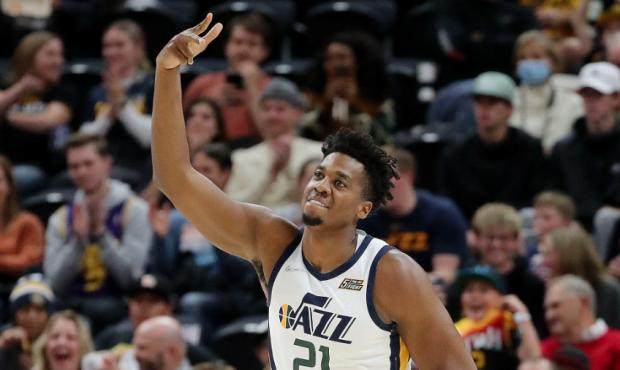 1664428564534097727.png Hassan-Whiteside-Utah-Jazz-620x370.png